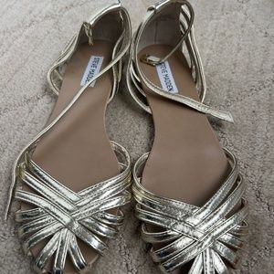 Steve Madden gold flats size 8